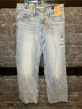 Levi's Womens Straight Leg Jeans
